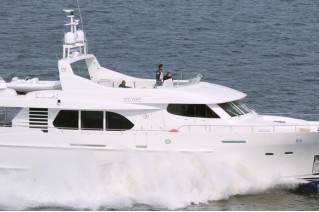 Superyacht My Way running-001